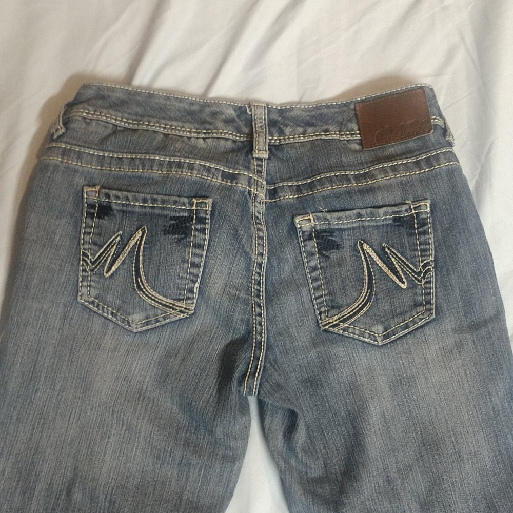 Jeans - Picture 3 of 3